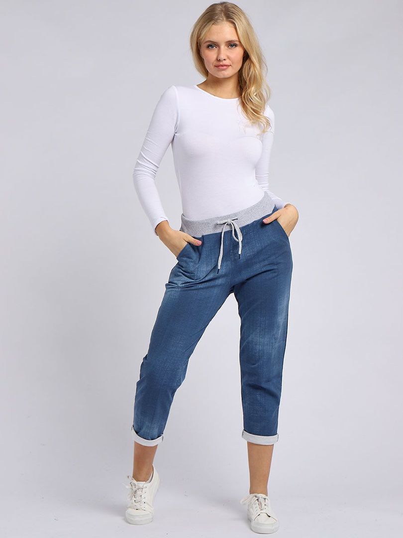 Denver Denim Trousers Size 14-18 image 0